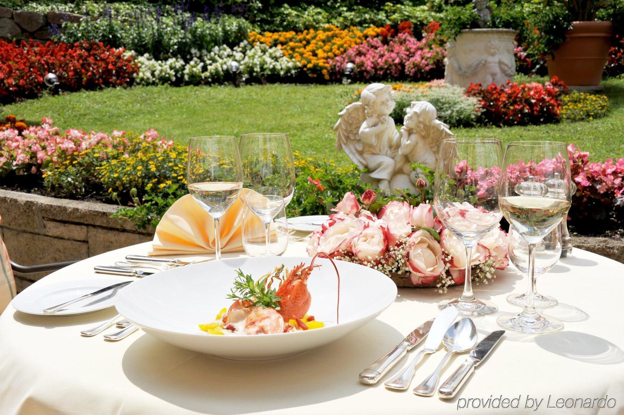 Relais & Chateaux Hotel Schwarzmatt Badenweiler Restoran gambar